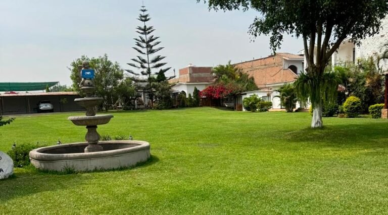 Local-Huachipa-Casa-Arco